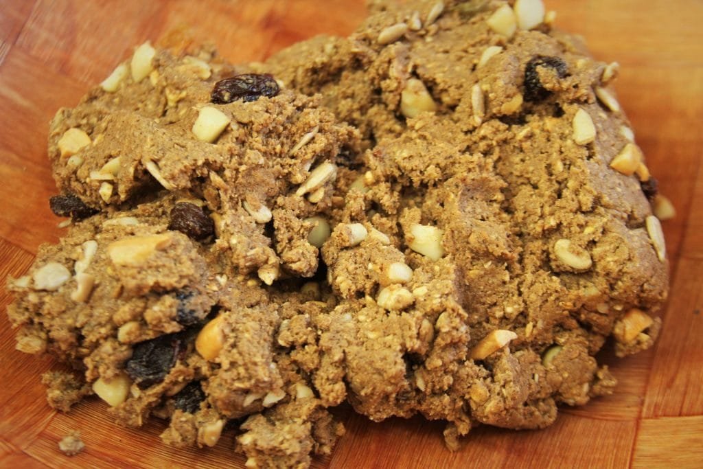massa-para-fazer-biscoitos-com-manteiga-de-coco-amor-pela-comida