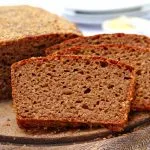 Pão Australiano Fit feito no liquidificador com feijão cozido na massa