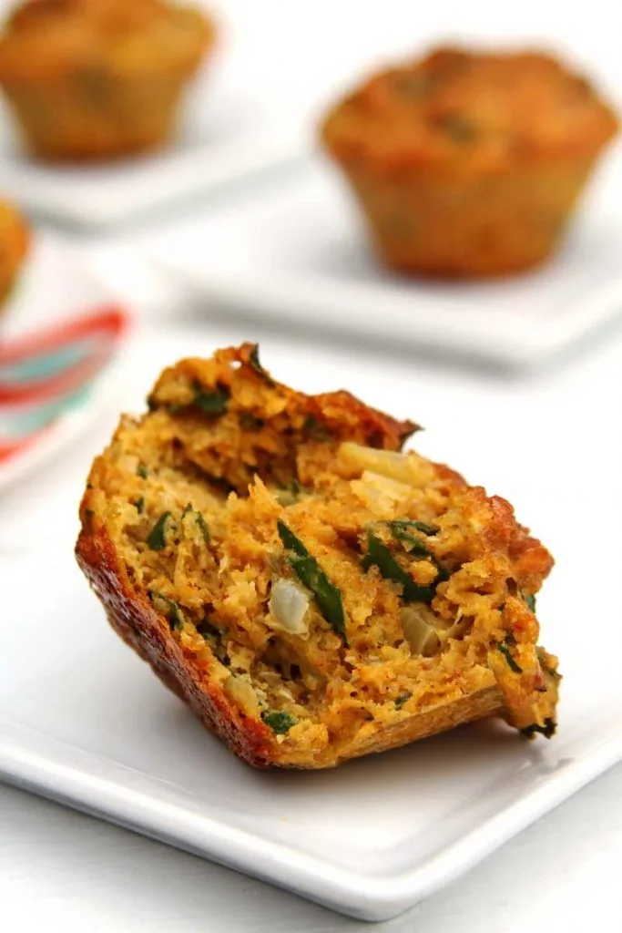 Bolo de batata doce salgado muito fácil de preparar, sem glúten, sem lactose e perfeito pra comer de lanche