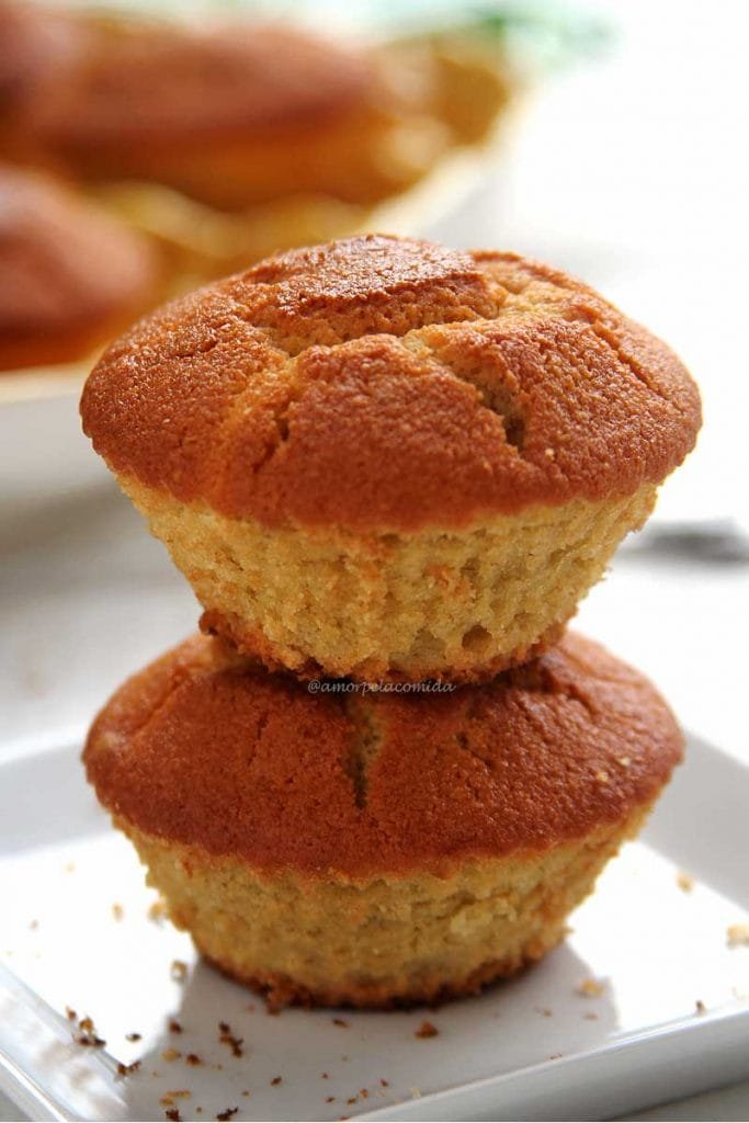 Receita de bolo de abacaxi de liquidificador fofinho funcional sem glúten e sem lactose