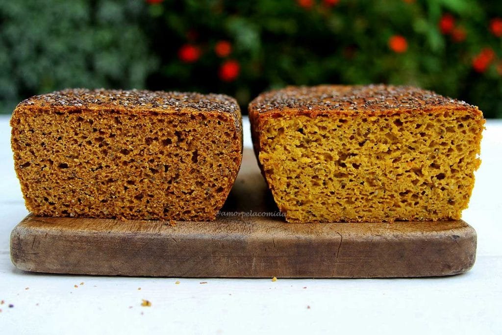 Pão de abóbora low carb com farinha de teff e farinha de coco