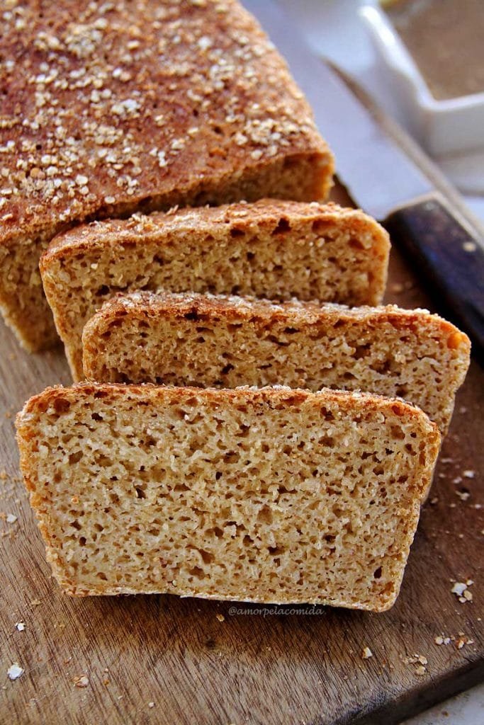 Pão de quinoa integral sem glúten, sem lactose e sem ovo fácil de preparar!