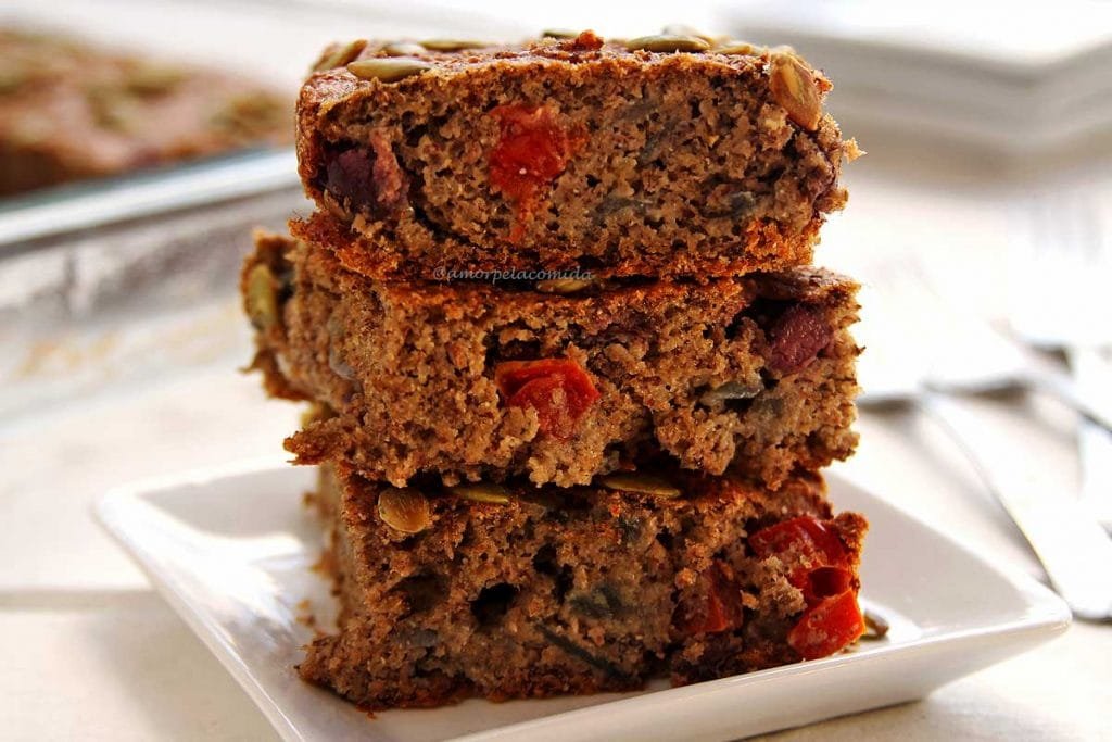 Receita sem farinha de torta salgada de atum fit sem glúten, sem lactose, de liquidificador proteica