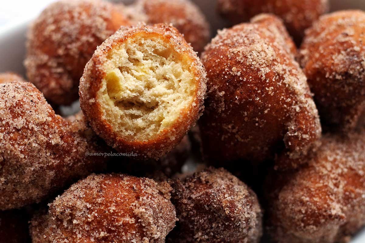 Bolinho de chuva sequinho simples e rápido de preparar