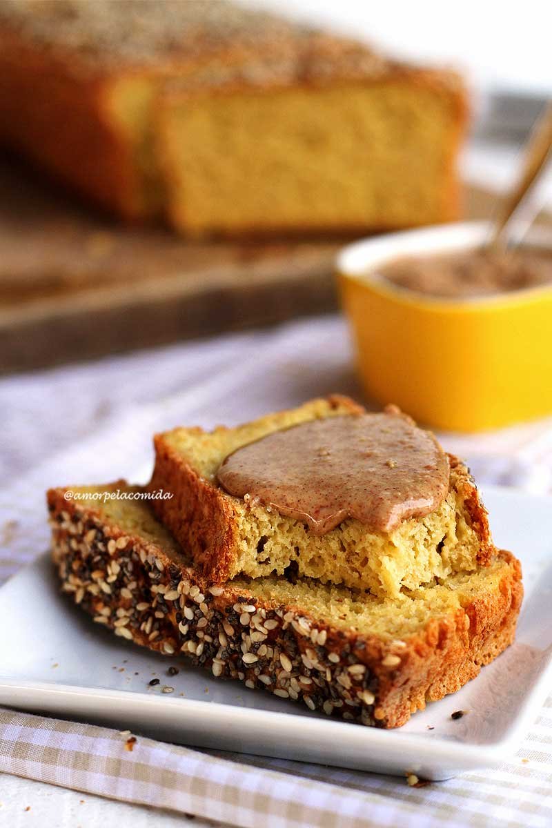 Receita de pão de inhame fácil de liquidificador sem glúten e sem lactose flexível e muito saboroso!